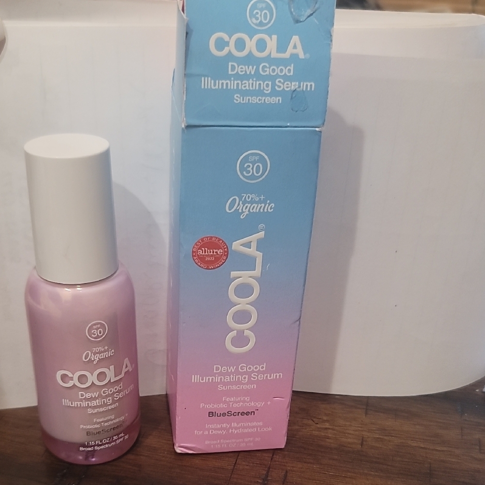 COOLA Dew Good Illuminating Serum - Pink and Blue